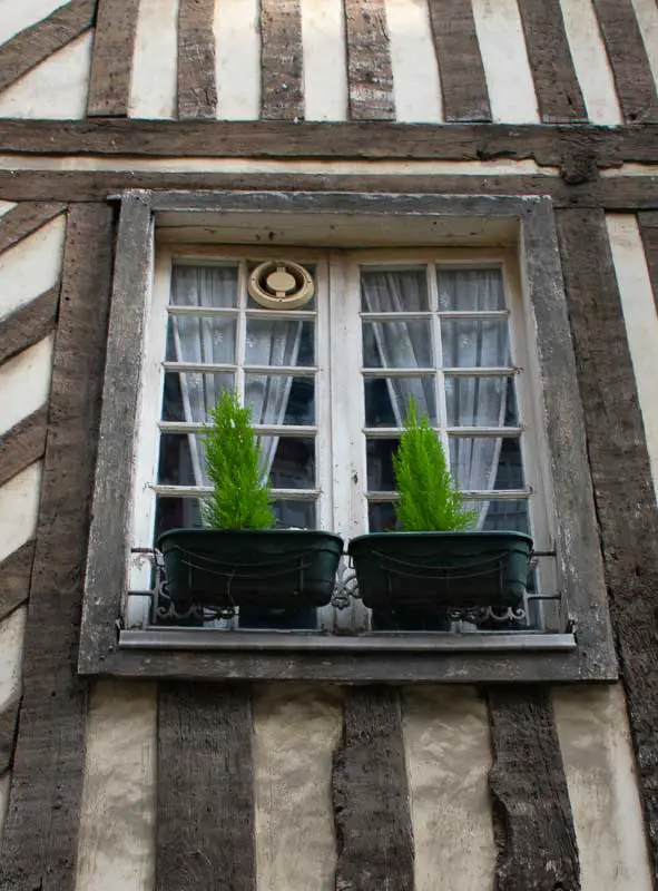 La Ville d'Ys, crêperie rue St Georges in Rennes