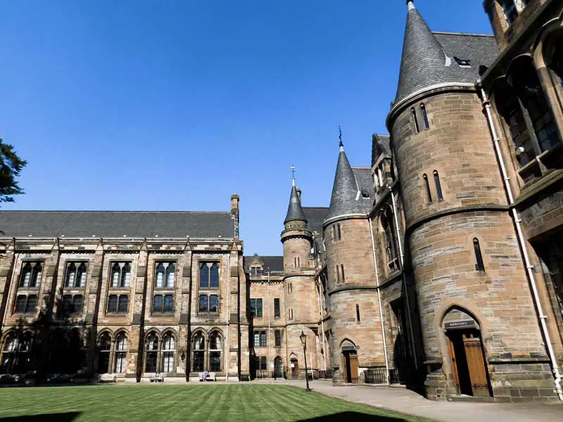 Visit the University of Glasgow during your weekend trip