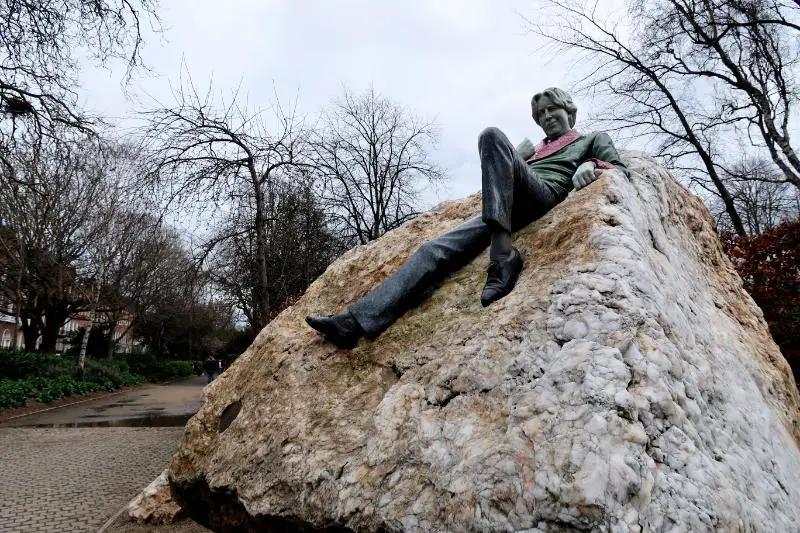 Oscar Wilde Statue, Merrion Square, Dublin